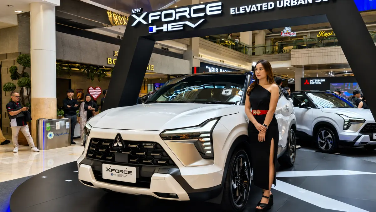 Mitsubishi XForce Hybrid (HEV) resmi diperkenalkan sebagai mobil hybrid pertama Mitsubishi untuk pasar Indonesia.