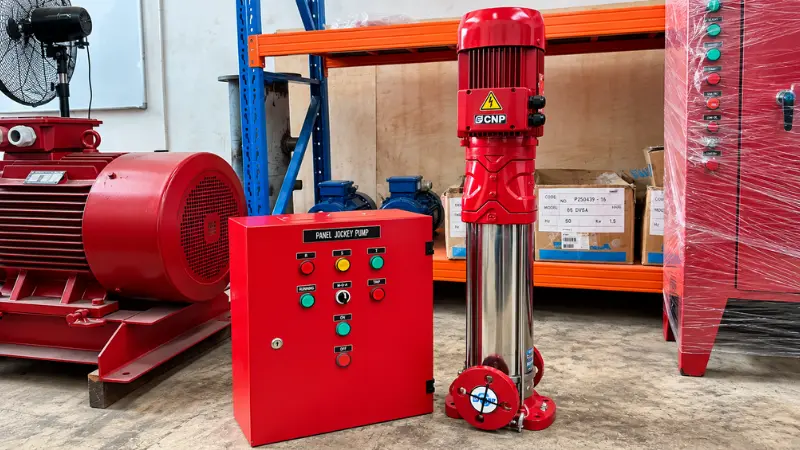 Jockey Pump berfungsi membantu menjaga tekanan pada jaringan sistem pompa hydrant.