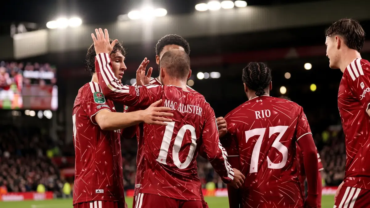 Liverpool mengalahkan Tottenham Hotspur 3-1 di Anfield untuk lolos ke Babak Keempat Carabao Cup 2026/2027.