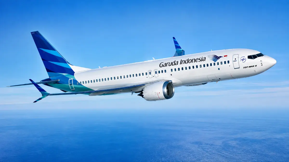 Pesawat Garuda Indonesia GA604 mengalami pecah ban dalam penerbangan Jakarta menuju Makassar dan berhasil mendarat aman di Bandara Sultan Hasanuddin.