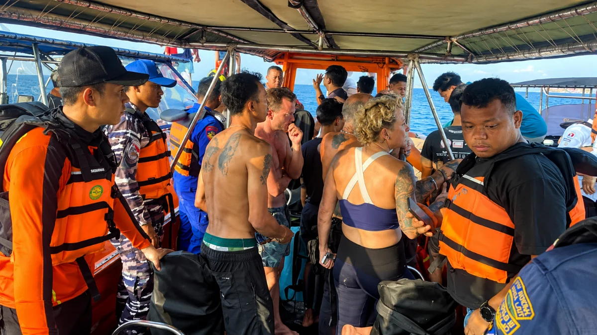 Kapal wisata KM Feronia dilaporkan tenggelam di perairan Tatawa Besar, Taman Nasional Komodo, Labuan Bajo, pada 13 Oktober 2026.